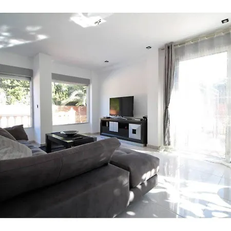 Chalet * Benimagrell